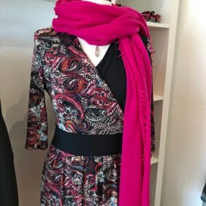 Kaschmirschal, Cashmereschal, 100% Kaschmir, fuchsia, pink, Ahmaddy, designed in Germany, Weihnachtsgeschenk für Frauen, Geschenk für Frauen, Lieblingsschal, Stola